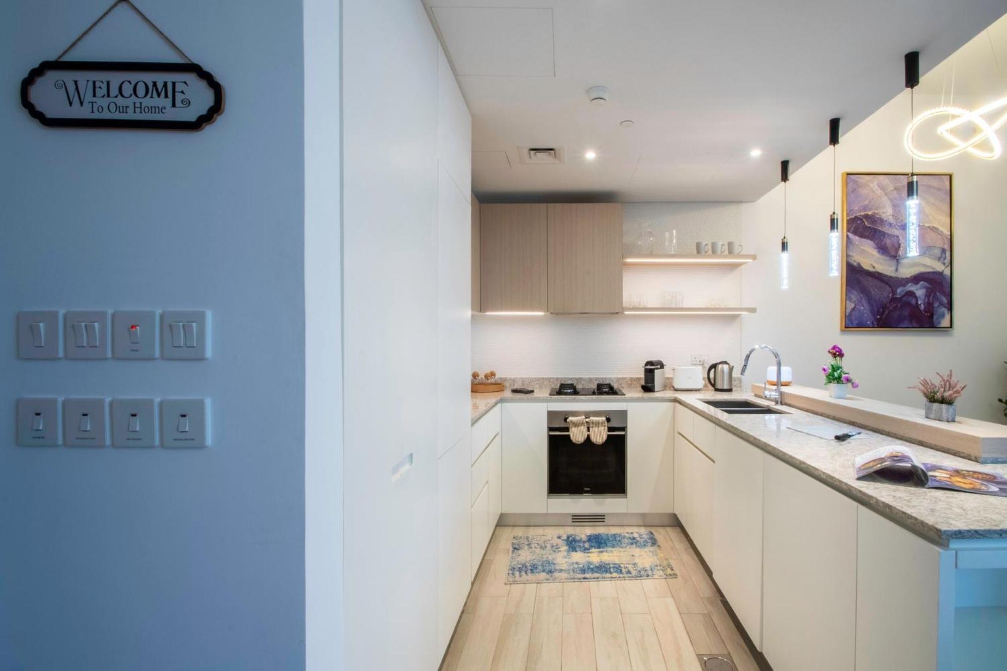 Manzil - Modern1 Bedroom With Pool In Jvc